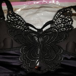 Black front hook bra